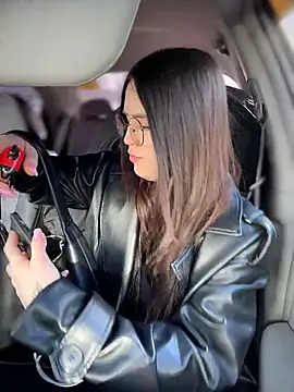 meow girl online show from 02-25-26, 10:04