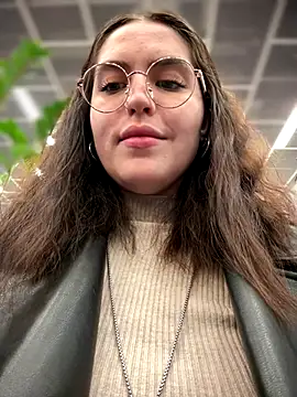 meow girl online show from 10-29-25, 12:59