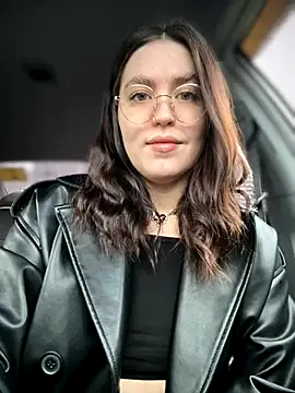 meow girl online show from 11-23-25, 07:40