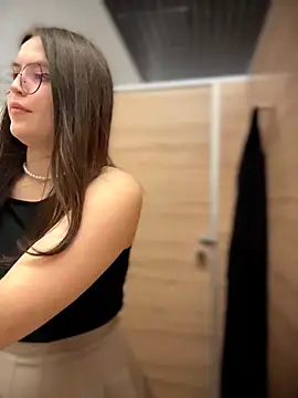 meow girl online show from 05-19-26, 11:39