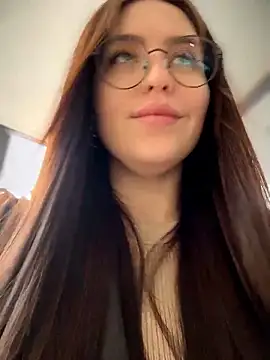 meow girl online show from 04-18-26, 11:45