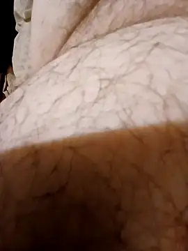 Snapshot of ADAMWILBY34 chatting on 11-05-25, 09:07 ADAMWILBY34 online show from 11-05-25, 09:07