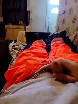 Snapshot of ADAMWILBY34 chatting on 11-09-25, 08:40 ADAMWILBY34 online show from 11-09-25, 08:40