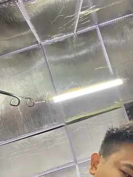 lixiaoshuai8 online show from 03-04-26, 07:27