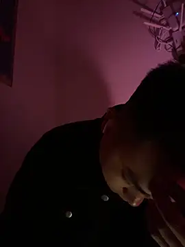 lixiaoshuai8 online show from 02-10-26, 05:28