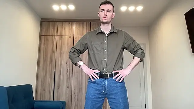 cute mark online show from 03-31-26, 06:15