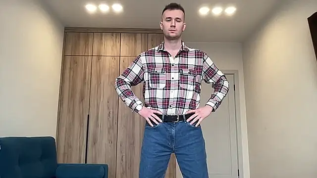 cute mark online show from 03-25-26, 07:52