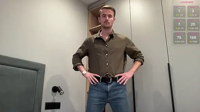 cute mark online show from 10-02-25, 03:48