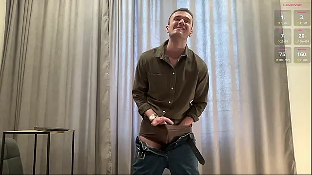 cute mark online show from 03-11-26, 05:23