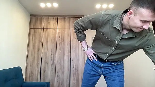 cute mark online show from 03-28-26, 05:30