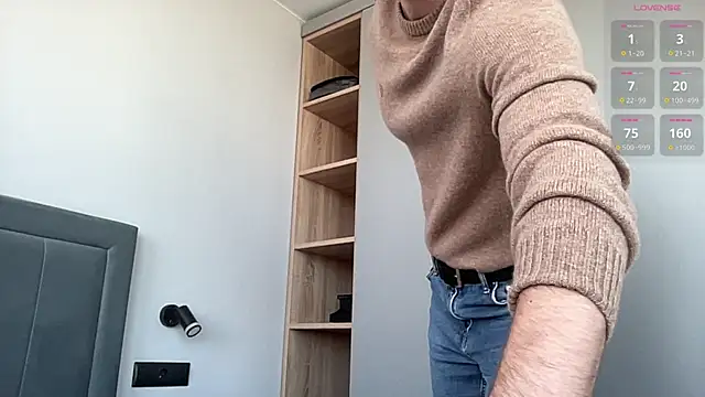 cute mark online show from 09-30-25, 09:37