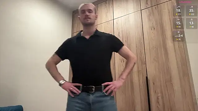 cute mark online show from 01-14-26, 10:57