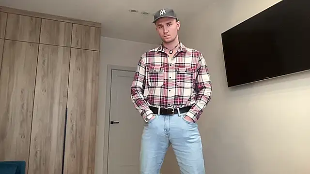 cute mark online show from 03-03-26, 02:13