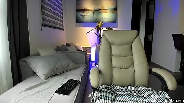 Maximo Marcelo online show from 03-14-25, 12:07