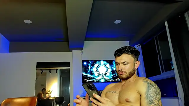 Maximo Marcelo online show from 02-04-25, 02:28