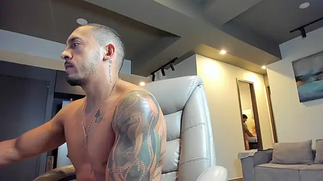 Maximo Marcelo online show from 10-16-25, 11:46