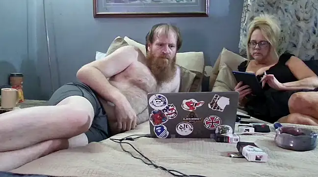 letsgetdirty1981 online show from 02-14-25, 06:02
