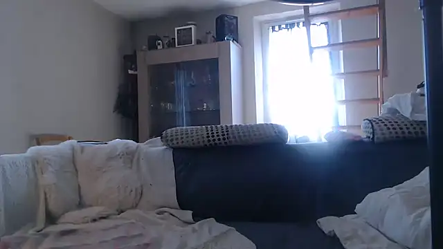 Lily-Diabl3ss online show from 03-01-26, 01:00