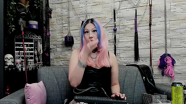 CruelMistress online show from 11-15-25, 03:38