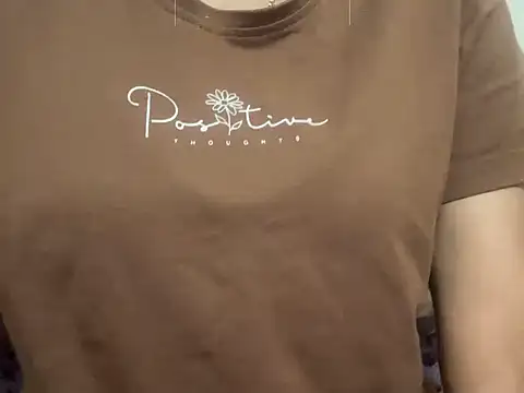  FluffyHxney  online show from 03-06-25, 11:03