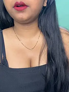 Ishaani 0 online show from 05-17-26, 03:45