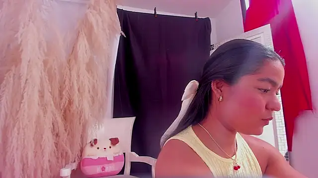 HayamiKioto online show from 11-01-25, 02:22