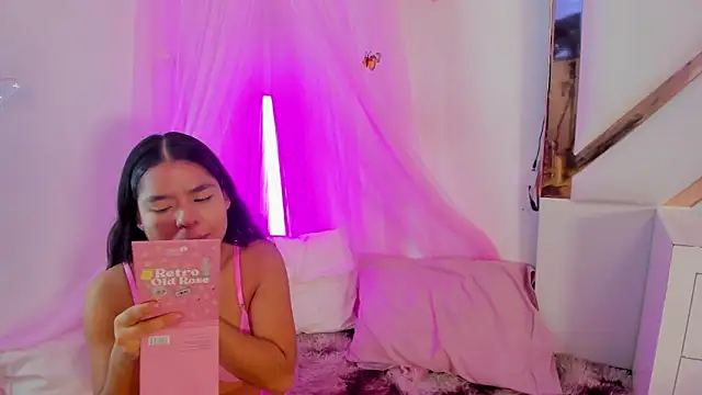 HayamiKioto online show from 03-12-25, 12:26