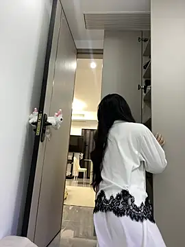 xyebobs online show from 02-12-26, 04:18