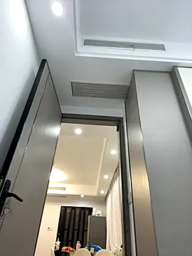 Snapshot of xyebobs chatting on 09-14-25, 02:06 xyebobs online show from 09-14-25, 02:06