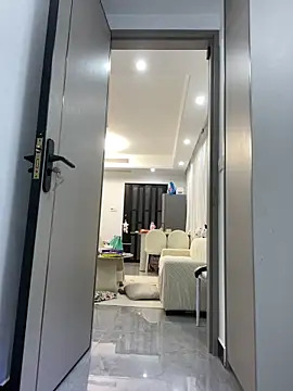 Snapshot of xyebobs chatting on 09-20-25, 02:44 xyebobs online show from 09-20-25, 02:44