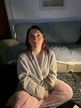 Snapshot of Stoner_BarbieXX chatting on 02-15-25, 10:52 Stoner BarbieXX online show from 02-15-25, 10:52