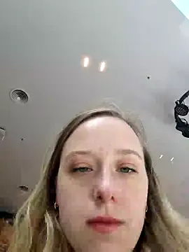 Snapshot of Public_Katrisha chatting on 01-20-25, 01:53 Public Katrisha online show from 01-20-25, 01:53