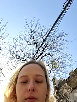 Snapshot of Public_Katrisha chatting on 09-26-25, 01:40 Public Katrisha online show from 09-26-25, 01:40