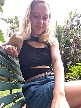 Snapshot of Public_Katrisha chatting on 02-04-25, 04:50 Public Katrisha online show from 02-04-25, 04:50