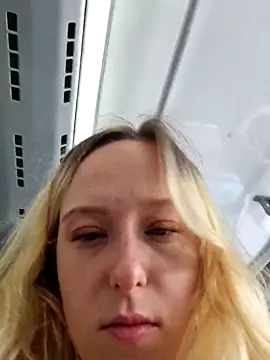 Public Katrisha online show from 11-11-25, 02:01