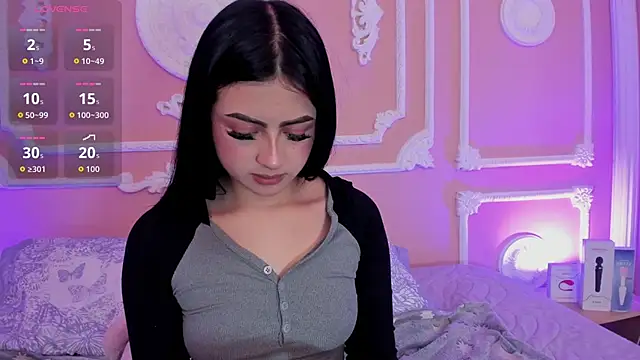 myeimmy 33 online show from 04-10-26, 11:39