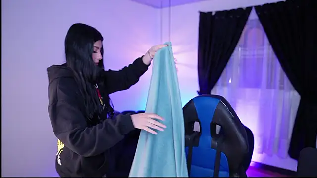 myeimmy 33 online show from 03-17-26, 06:44