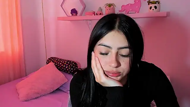 Snapshot of myeimmy_33 chatting on 02-06-25, 07:07 myeimmy 33 online show from 02-06-25, 07:07