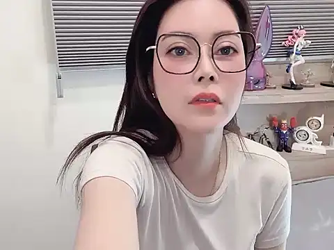 Zozo qq online show from 01-09-26, 02:24