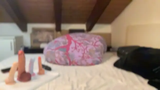 SCARLET-SANTANA online show from 10-14-25, 08:53