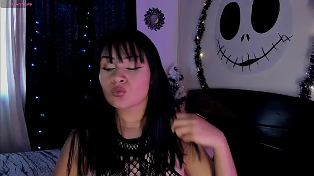 anhiahoney02 online show from 12-15-25, 04:02