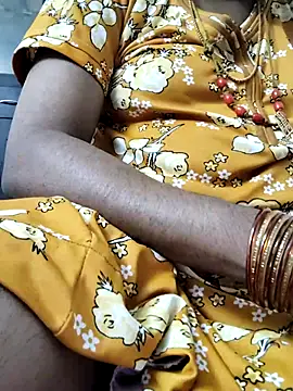 Tamilrojanew online show from 11-18-25, 05:22