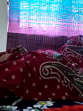 Snapshot of Tamilrojanew chatting on 09-13-25, 06:57 Tamilrojanew online show from 09-13-25, 06:57