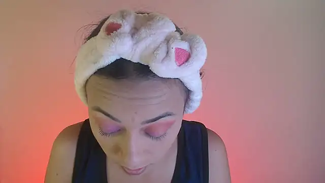 Little aphrodite online show from 10-17-25, 07:15