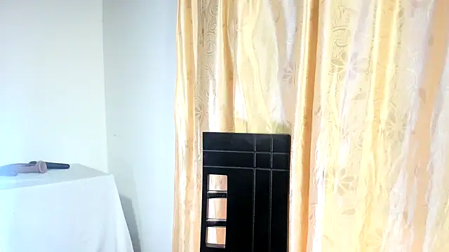 Little aphrodite online show from 04-19-26, 03:40