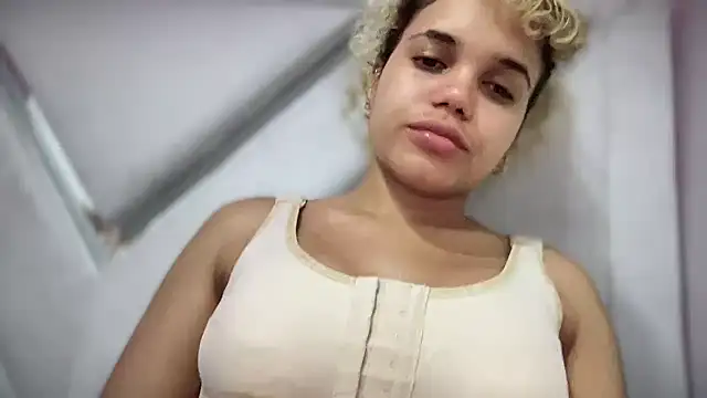 brithneysquirt online show from 11-12-25, 11:41