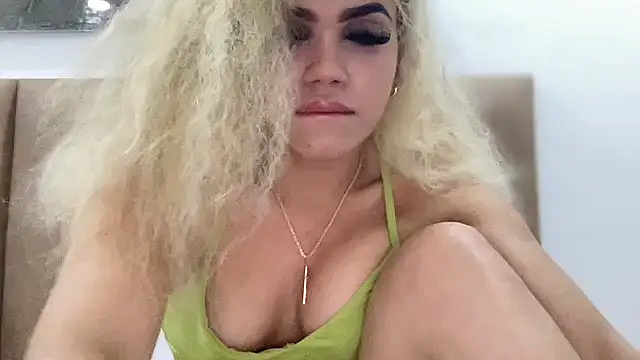 brithneysquirt online show from 10-22-25, 07:19