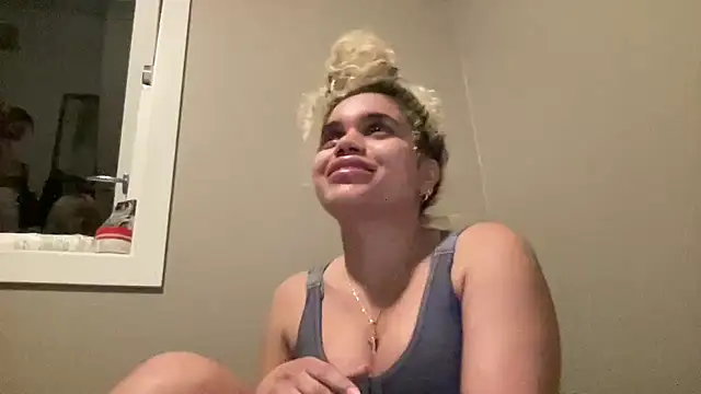 brithneysquirt online show from 03-11-26, 08:36
