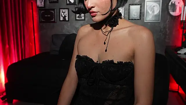 Morgan Hilll  online show from 03-06-26, 12:44