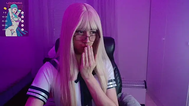 lewd pillows online show from 12-27-24, 11:10